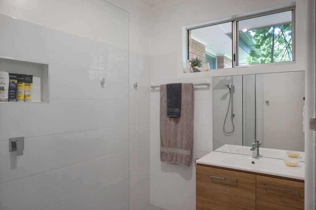 9 Wootten Street, West Wyalong NSW 2671 House For Rent Domain