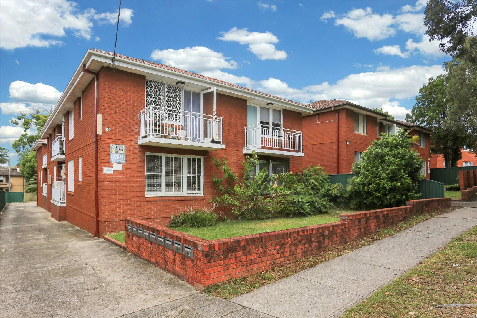 Image 12