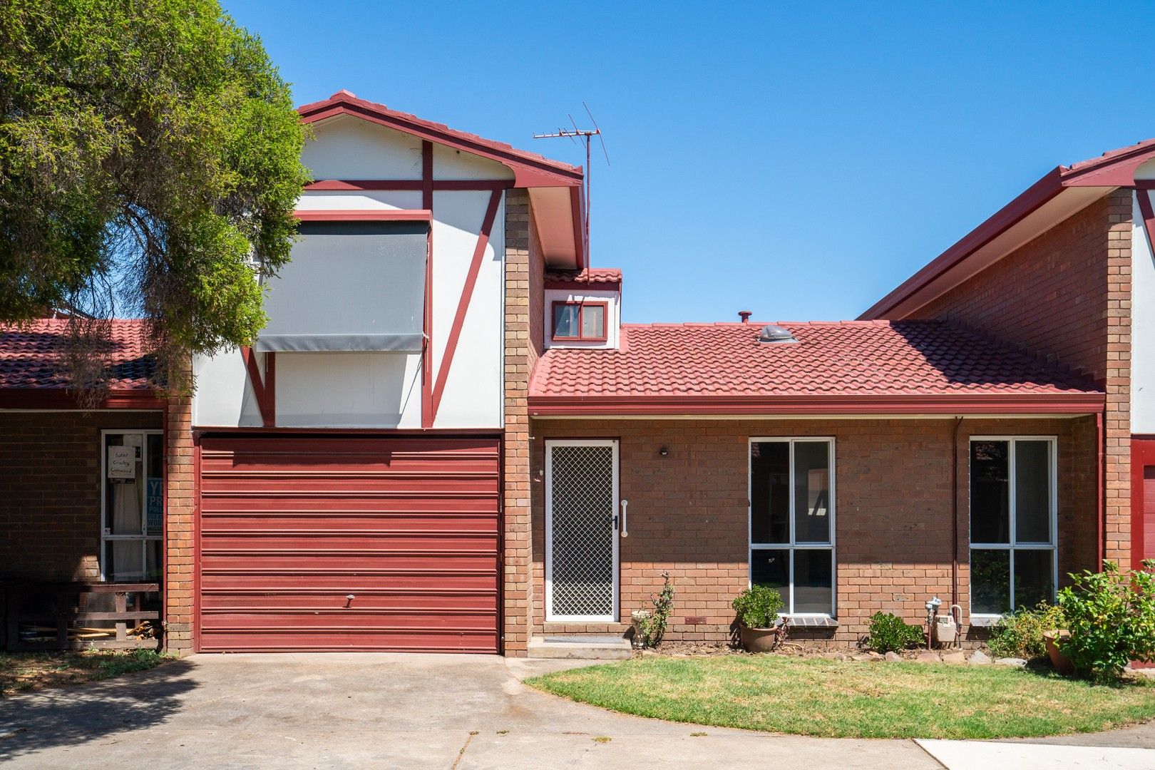2/525 Hovell Street, South Albury NSW 2640, Image 0