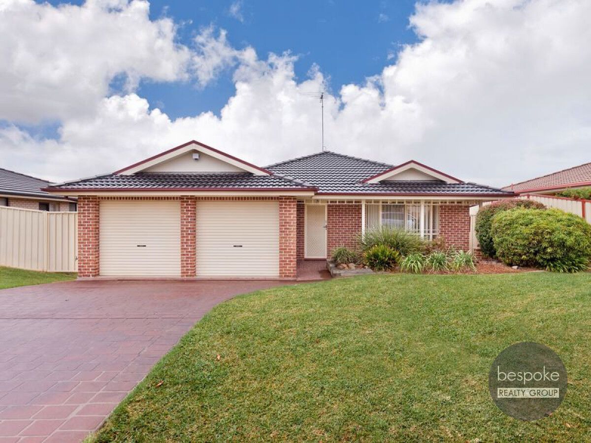 4 bedrooms House in 3 Baraba Close GLENMORE PARK NSW, 2745