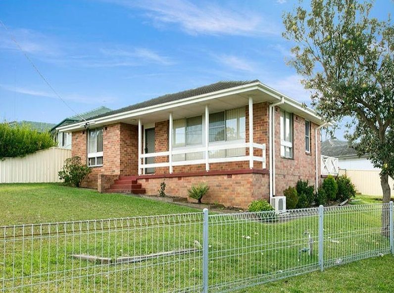 15 Garrard Avenue, Mount Warrigal NSW 2528, Image 0