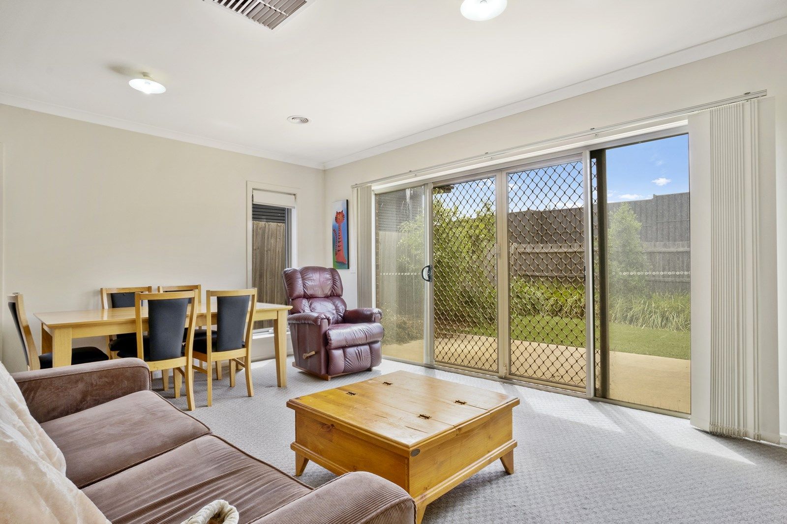 5/11-15 Silverdale Drive, Darley VIC 3340, Image 2