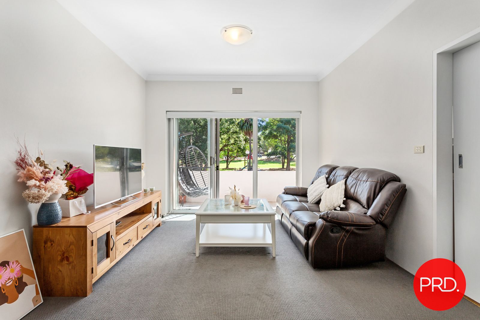 3/17-19 Short Street, Carlton NSW 2218, Image 2