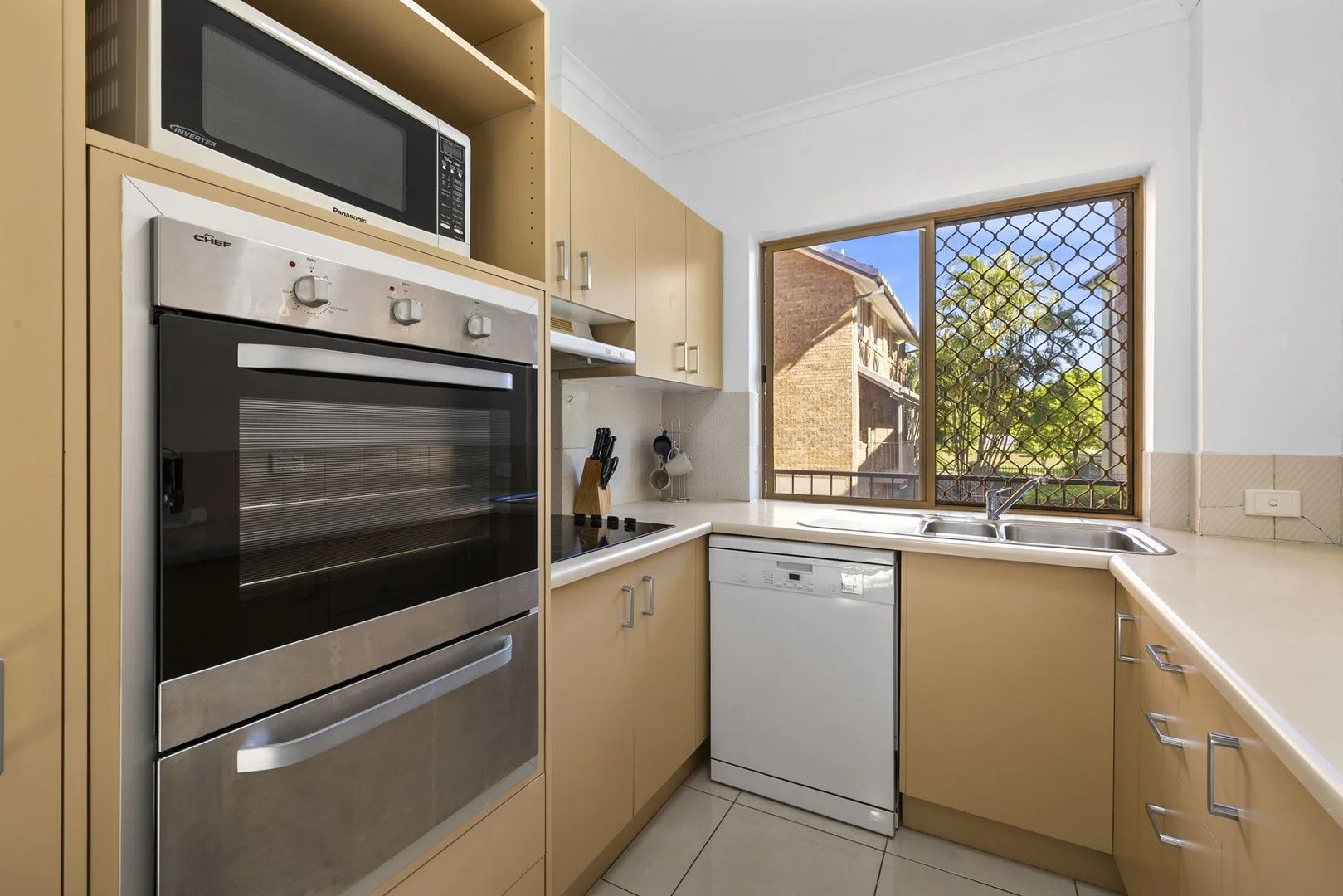 Additional image 2 of 6/8 Carr Street, St Lucia QLD 4067