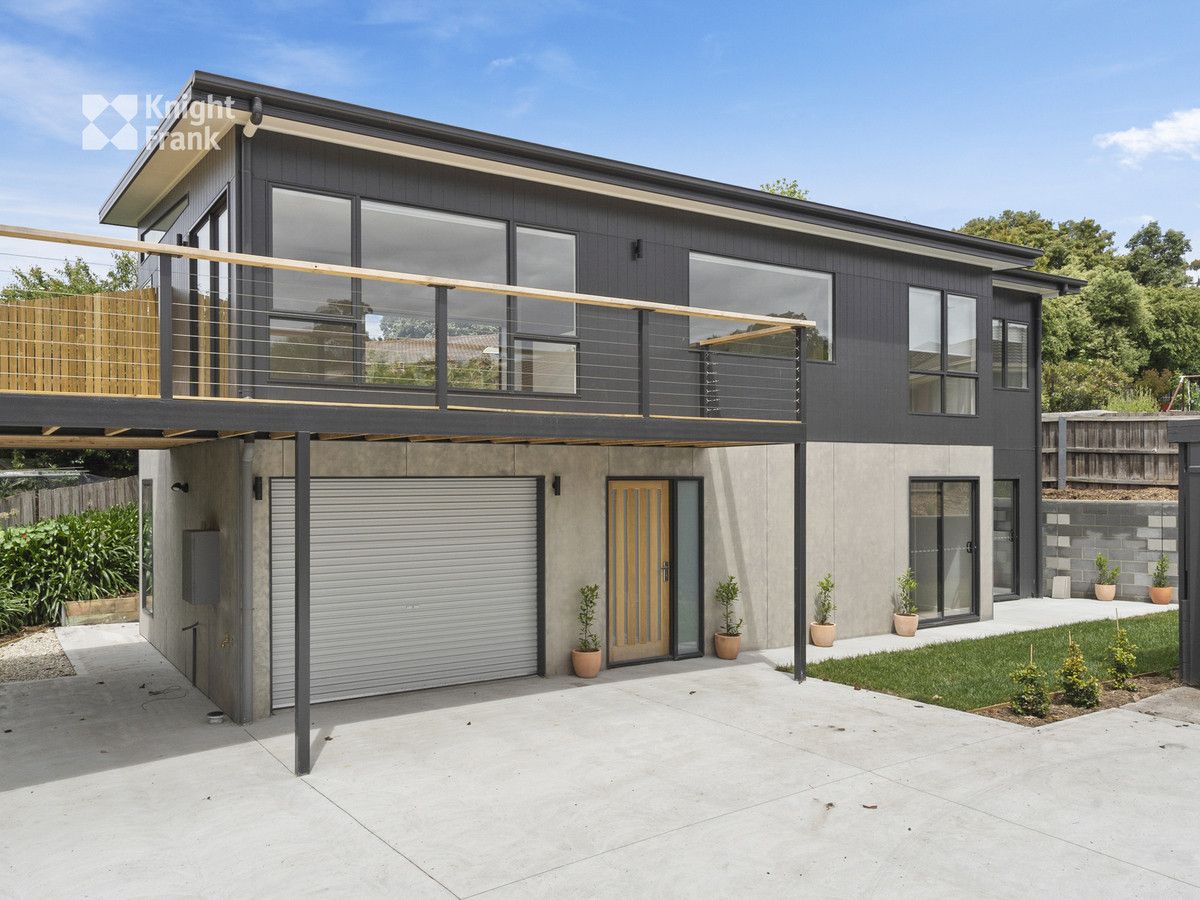 2/5 Calder Crescent, Blackmans Bay TAS 7052, Image 1