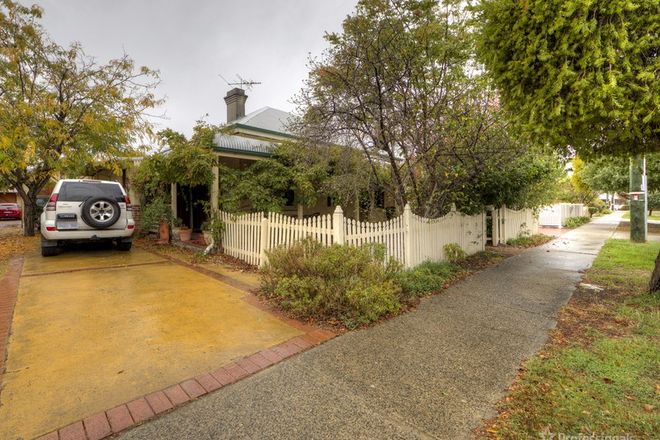 Picture of 8A Holmesdale Road, WOODBRIDGE WA 6056