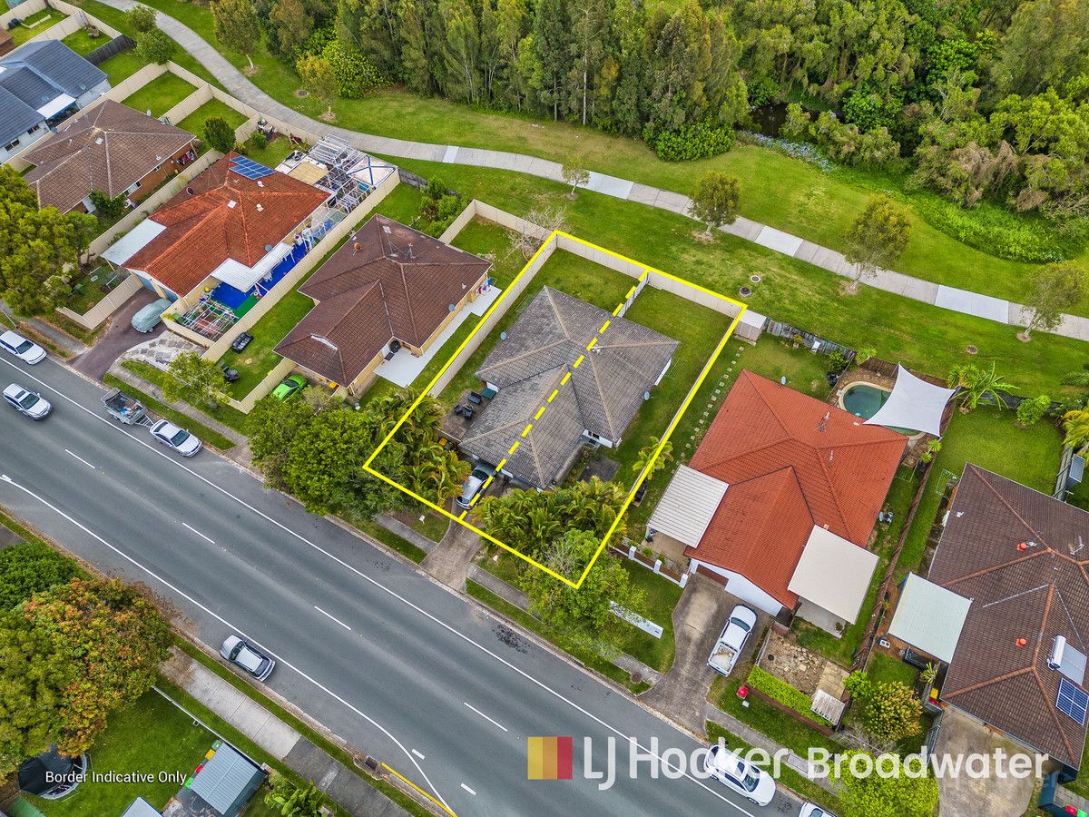 1/130 Kumbari Avenue, Labrador QLD 4215, Image 0