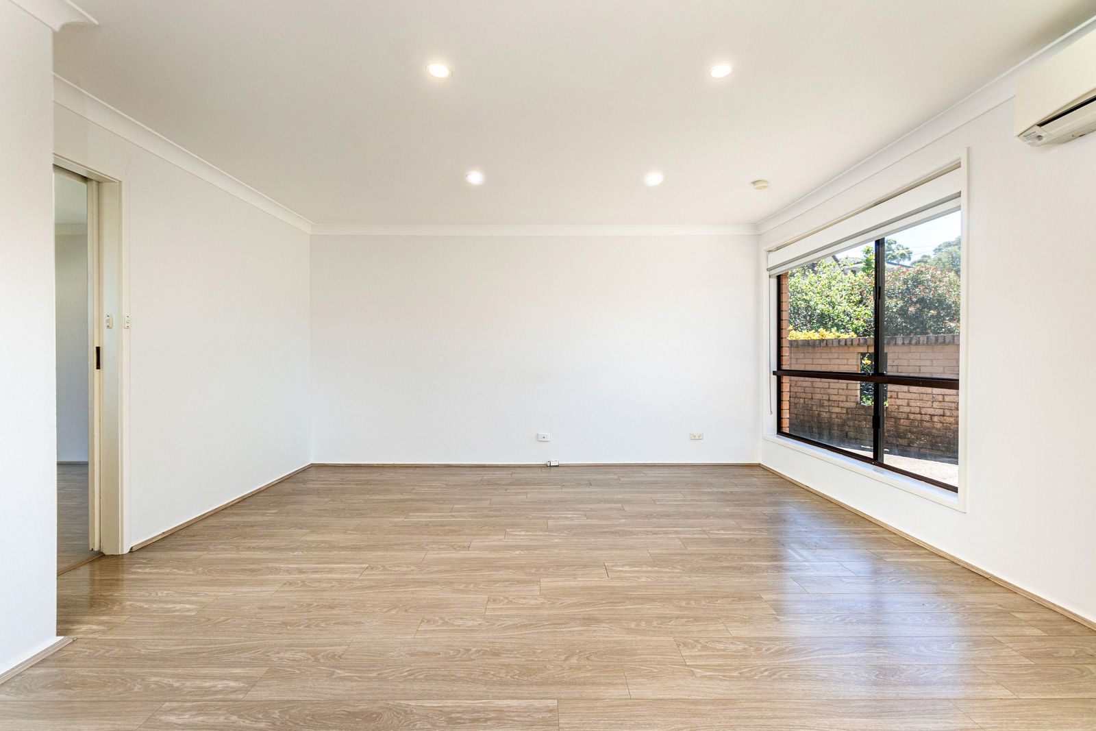 53 Geraldine Avenue, Baulkham Hills NSW 2153 House For Rent 850