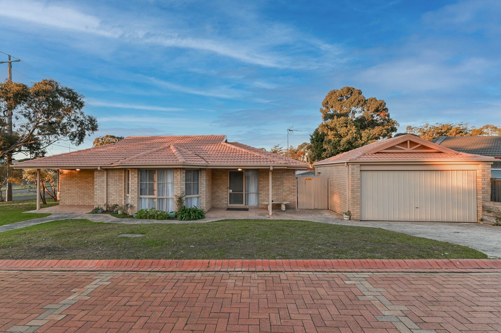 3 bedrooms House in 22 Briarwood Court CROYDON VIC, 3136