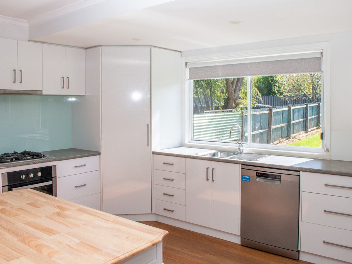 88 Kerr Street, Mortlake VIC 3272 House For Rent Domain