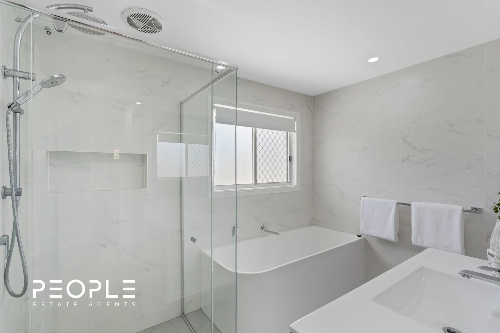 Additional image 30 of 39 Windsor Place, Carindale QLD 4152