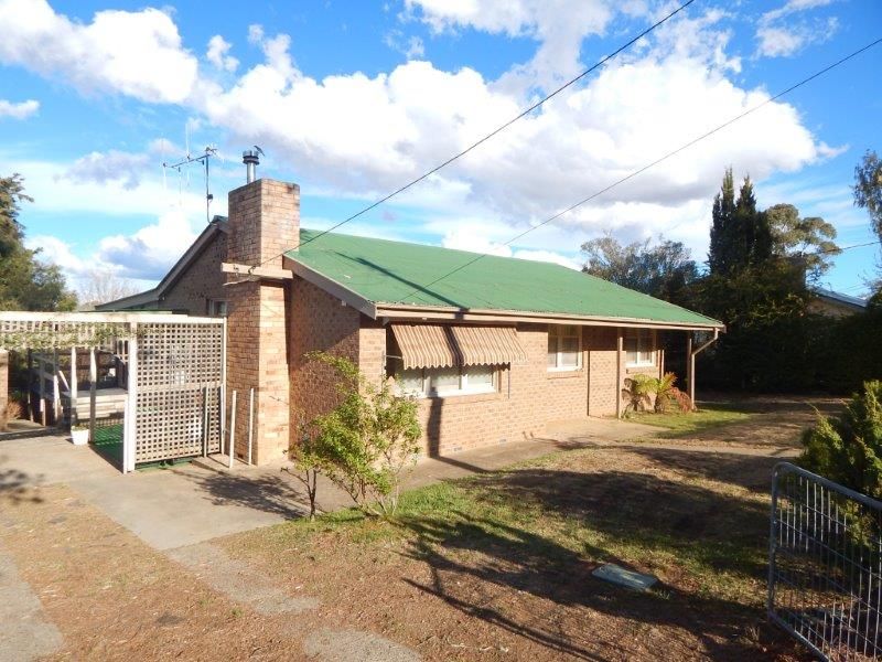 16 Baroona Ave, Cooma NSW 2630, Image 0
