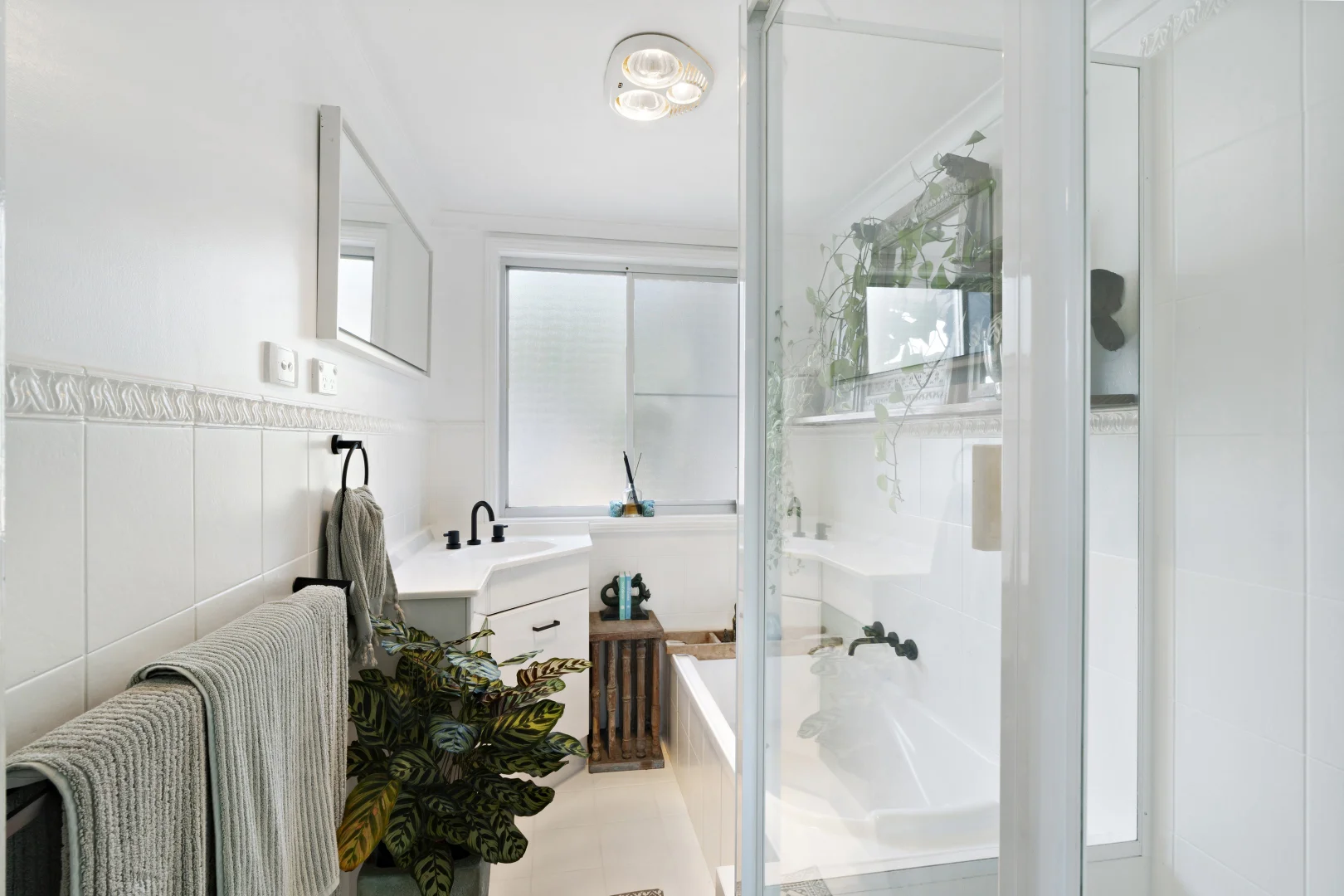 Additional image 6 of 163 New England Hwy, Rutherford NSW 2320