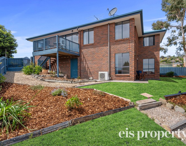 27 Brendan Crescent, Austins Ferry TAS 7011