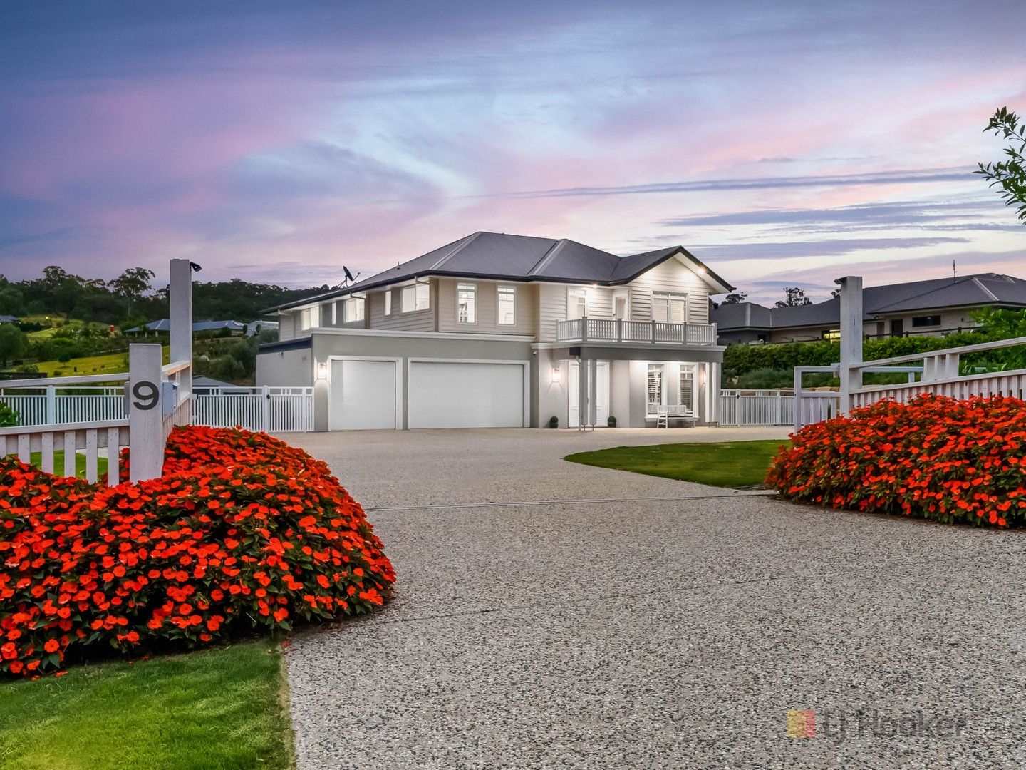 4 bedrooms House in 9 Stockman Street KINGSHOLME QLD, 4208