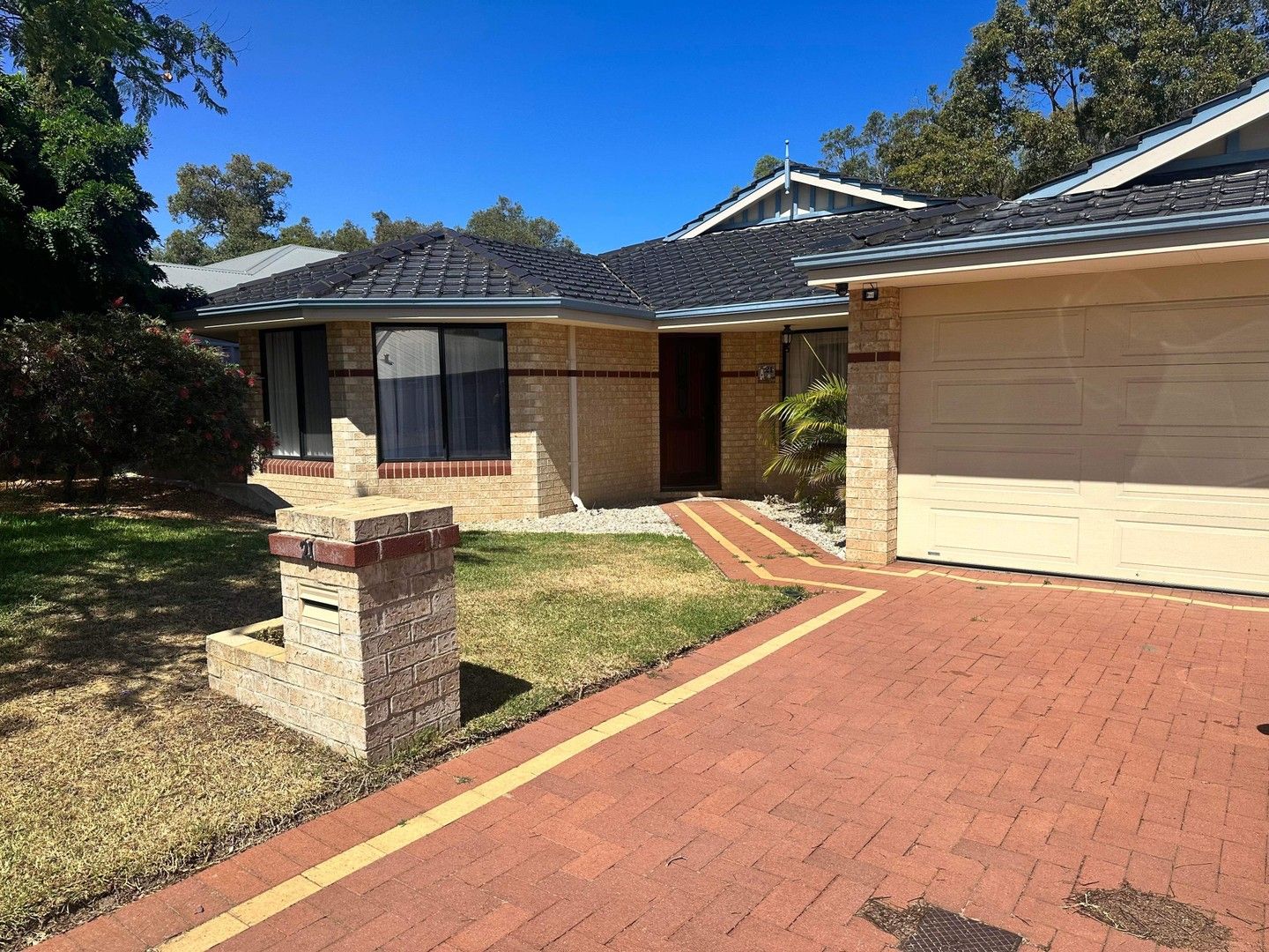 4 bedrooms House in 21 Thyme Way GLEN IRIS WA, 6230