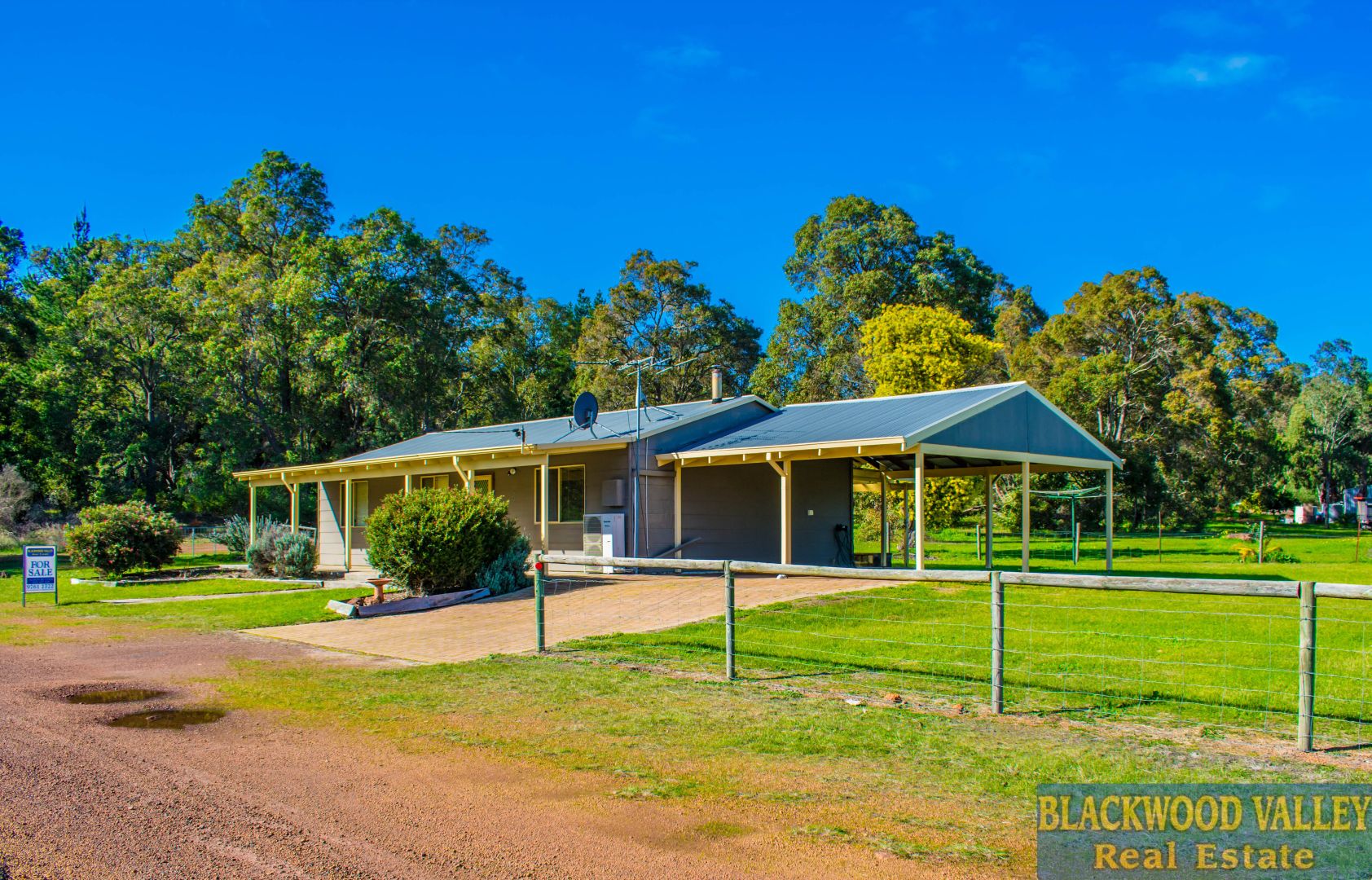 8 Collins Street, Greenbushes WA 6254, Image 1