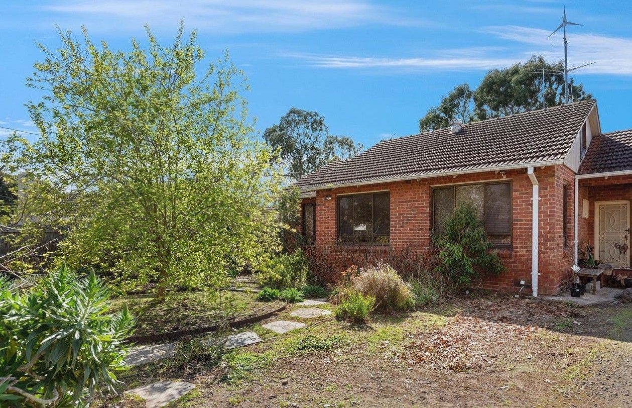 3 bedrooms House in 64 Lloyd Street HEIDELBERG HEIGHTS VIC, 3081