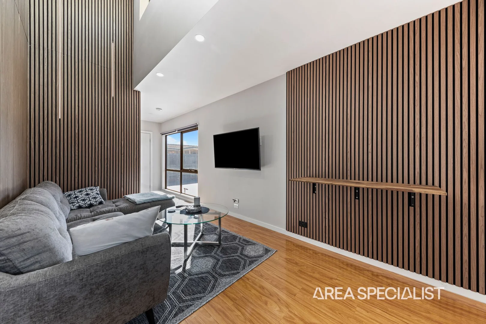 Additional image 3 of 2/17 Cameron Way, Pakenham VIC 3810