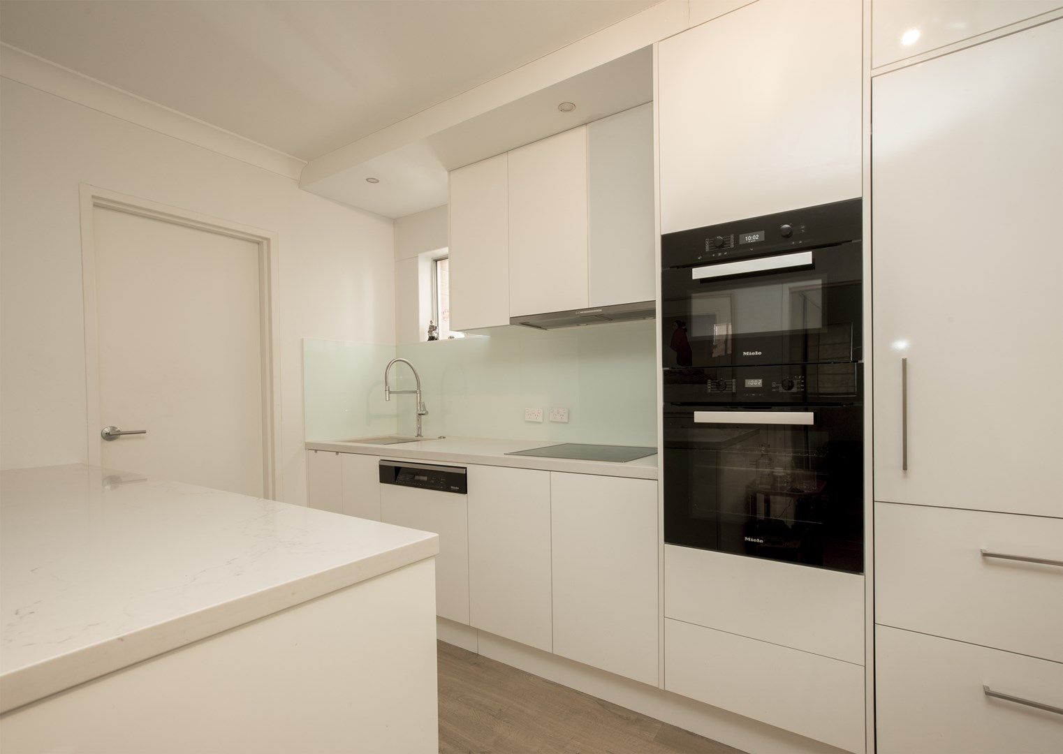 1 bedrooms Apartment / Unit / Flat in 10/60 Roslyn Gardens ELIZABETH BAY NSW, 2011