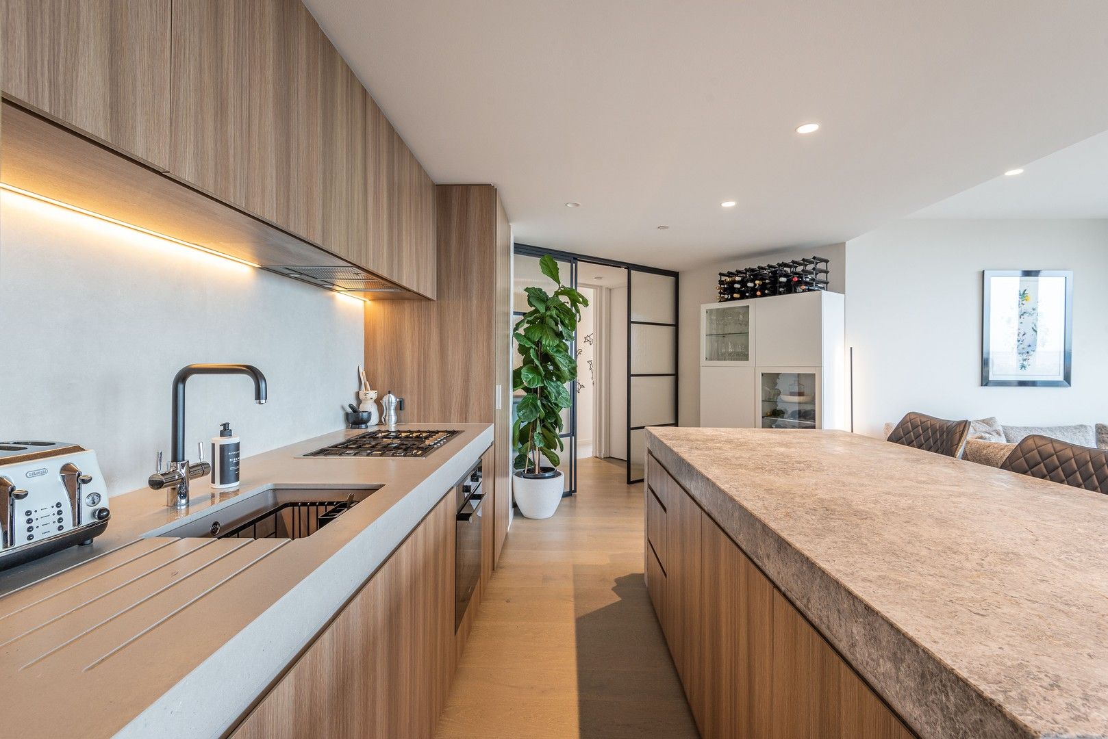 3 bedrooms Apartment / Unit / Flat in 1503/605 St Kilda Road MELBOURNE VIC, 3004