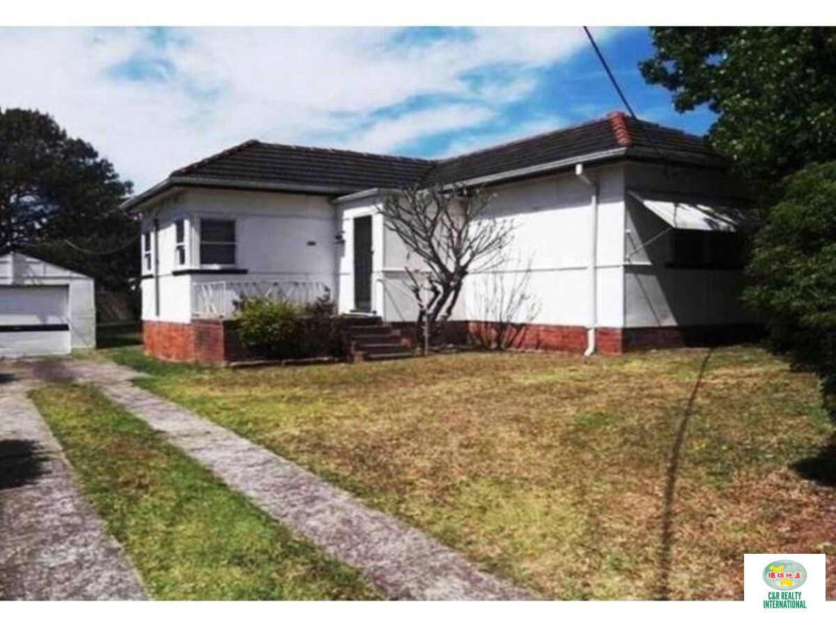 2 bedrooms House in 128 Chetwynd Road MERRYLANDS NSW, 2160