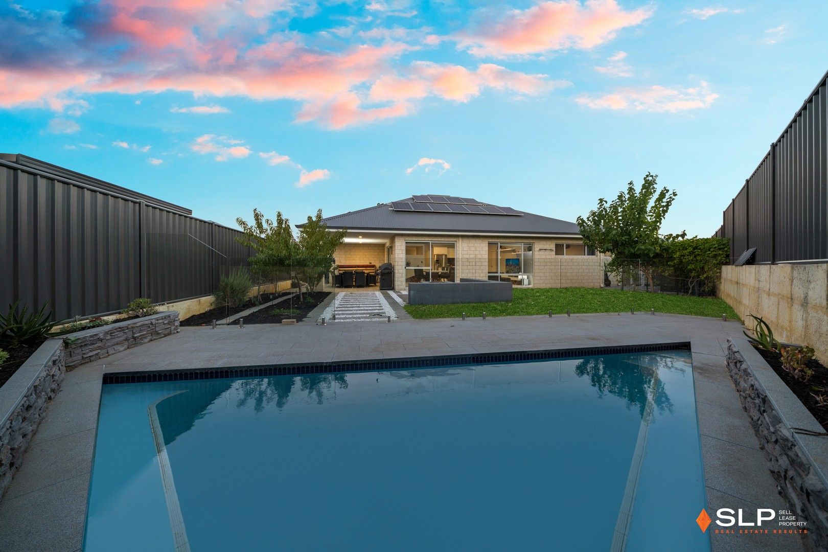 4 bedrooms House in 5 Potoroo Street BANKSIA GROVE WA, 6031