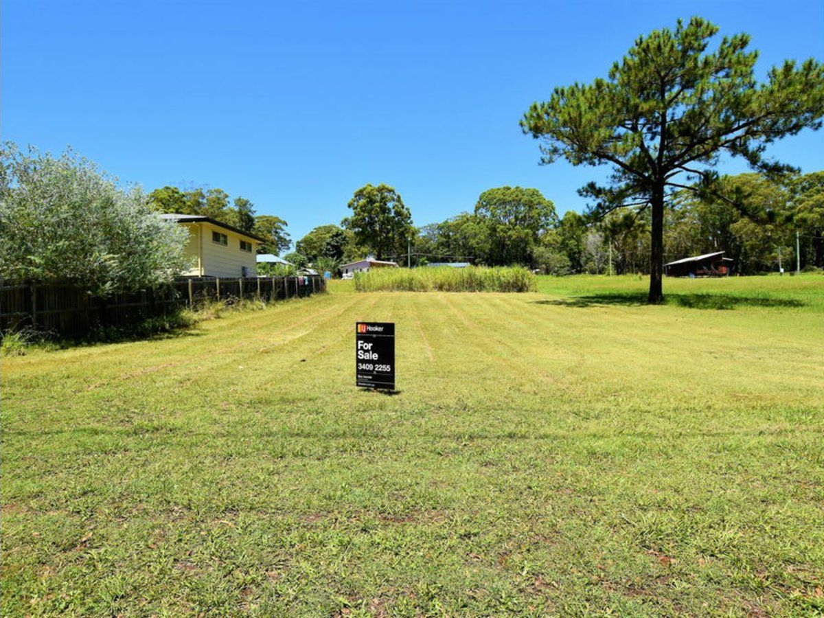 Vacant land in 40 Kings Road, RUSSELL ISLAND QLD, 4184