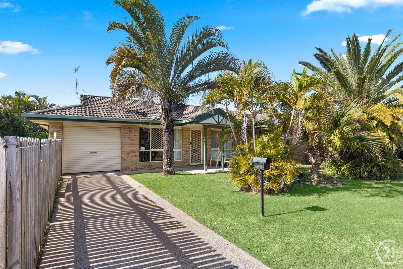 1 Carrie Court, Torquay QLD 4655, Image 0