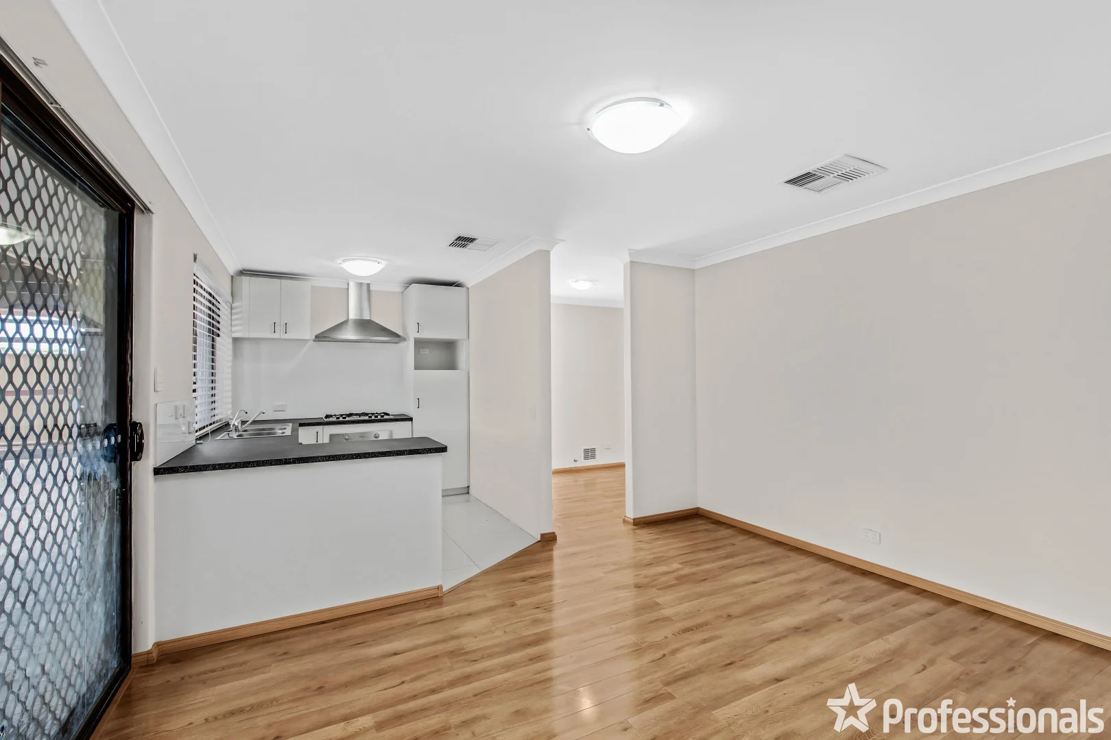 Additional image 9 of 48 Mcfarlane Circle, Mirrabooka WA 6061
