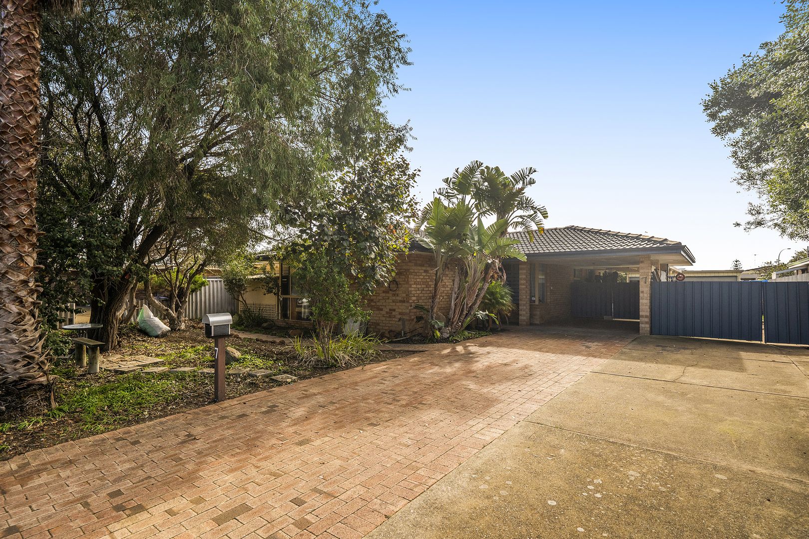 7 Quamby Court, Silver Sands WA 6210, Image 2