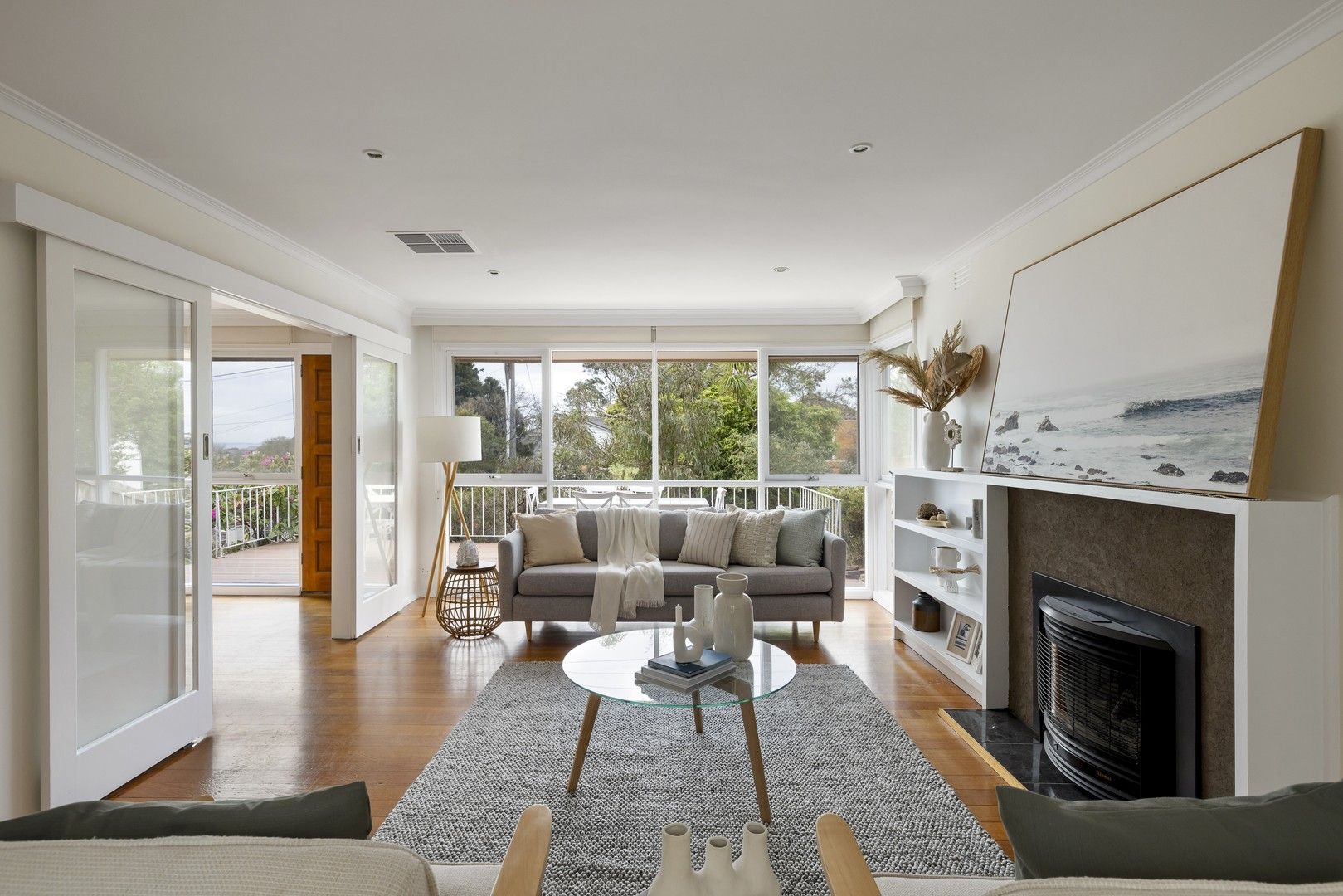 4 bedrooms House in 10 Hoadley Avenue FRANKSTON SOUTH VIC, 3199