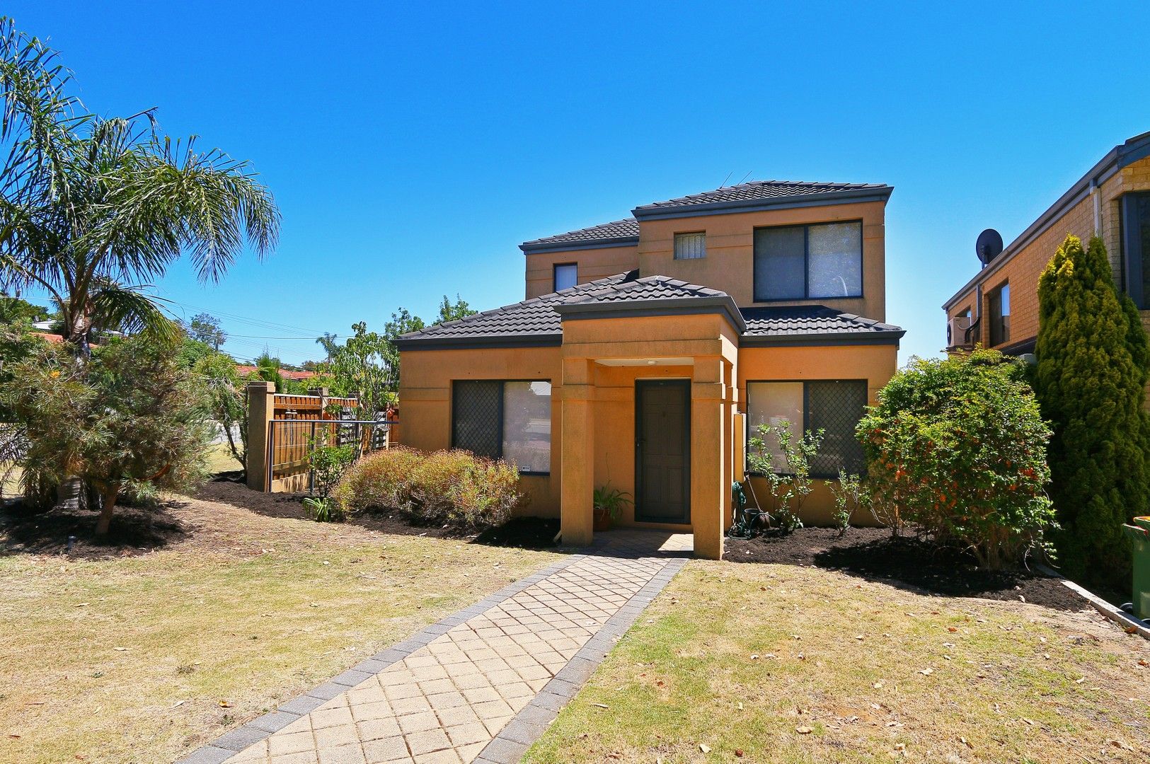 130 Gilbertson Road, Kardinya WA 6163, Image 0