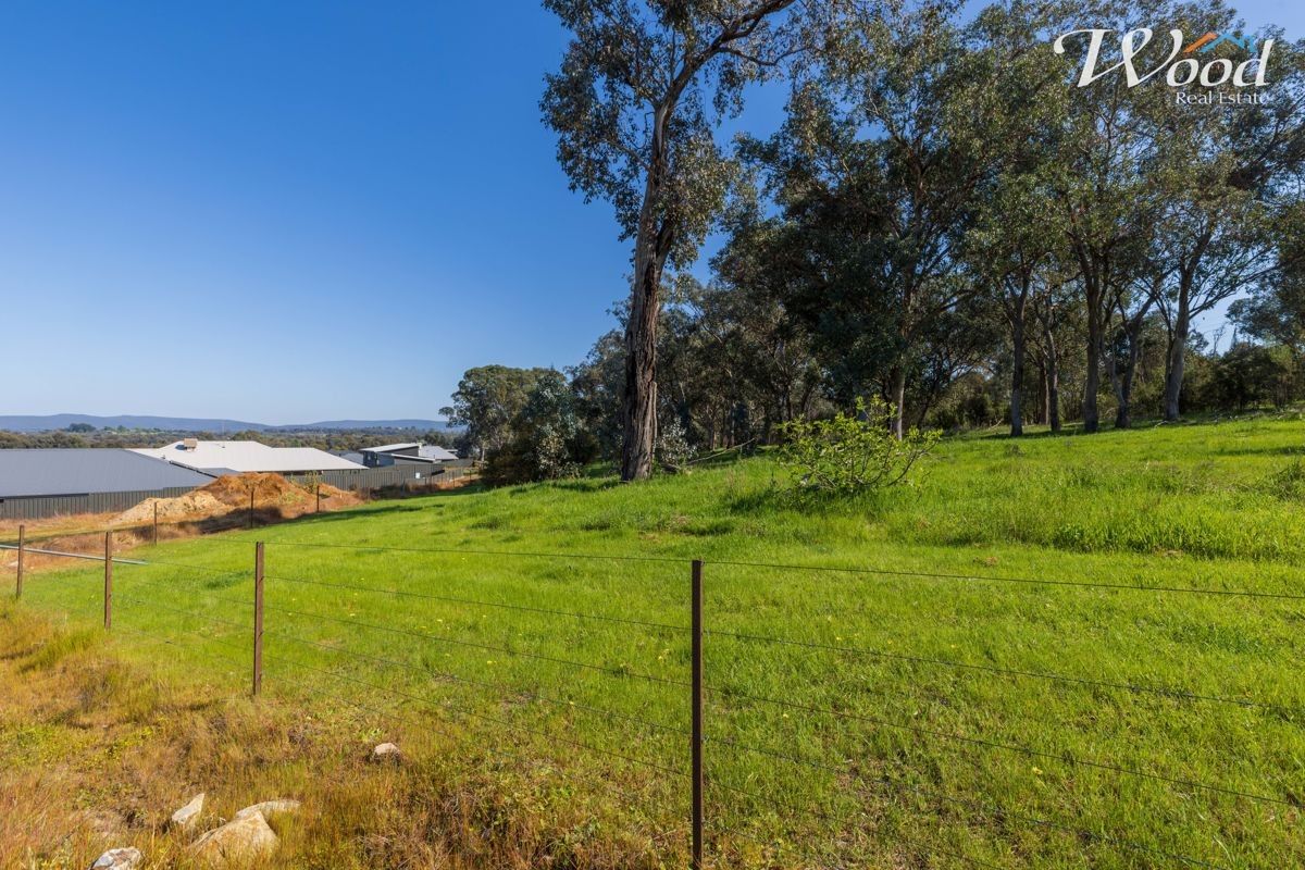 4 Whitewater Terrace, Thurgoona NSW 2640, Image 2