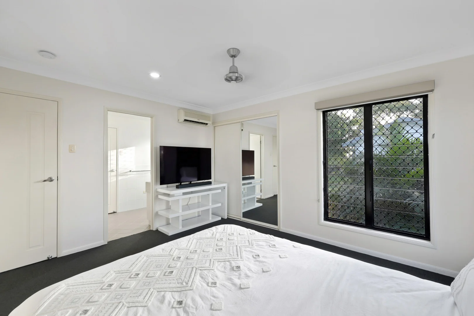 Additional image 20 of 7A Kinnon Street, Glenella QLD 4740