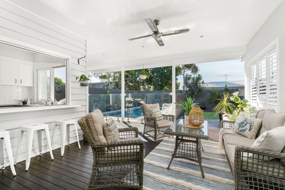 15 Carnation Road, Manly West QLD 4179, Image 0