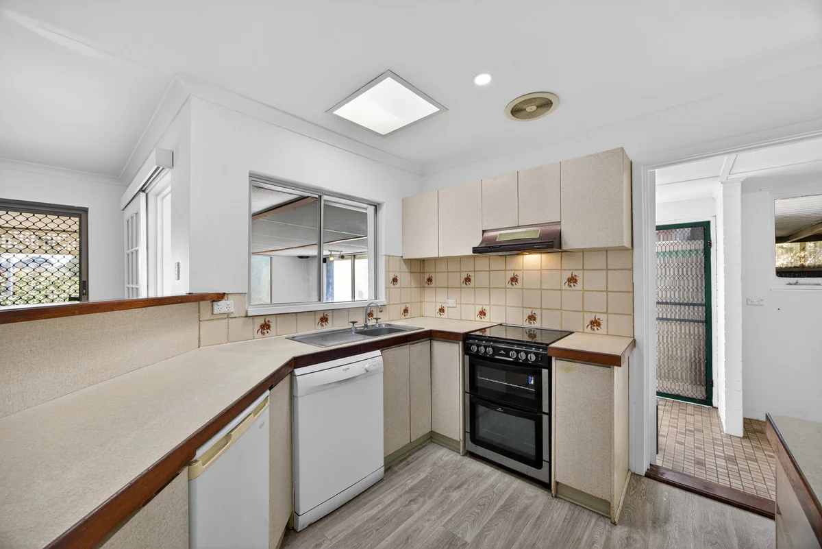 Additional image 8 of 3 Robert Place, Calista WA 6167