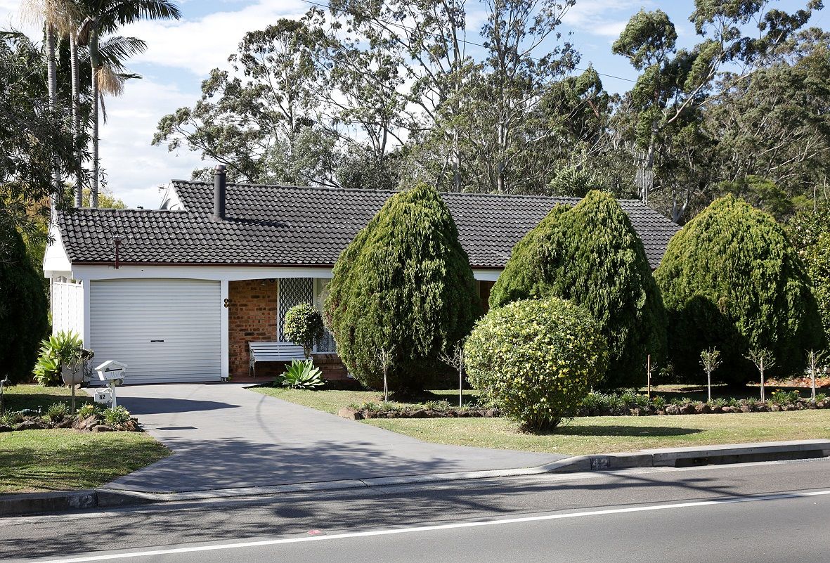 42 Serpentine Road, Erina Heights Property History & Address Research
