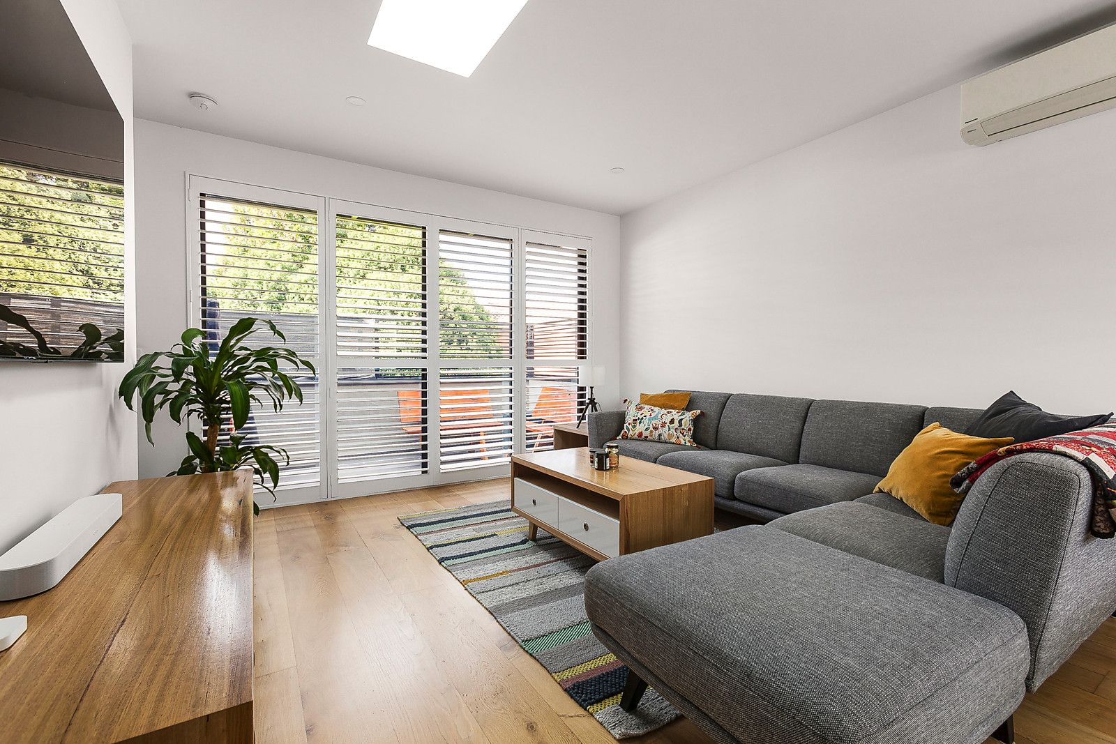 2 bedrooms Townhouse in 3/112 Dundas Street THORNBURY VIC, 3071