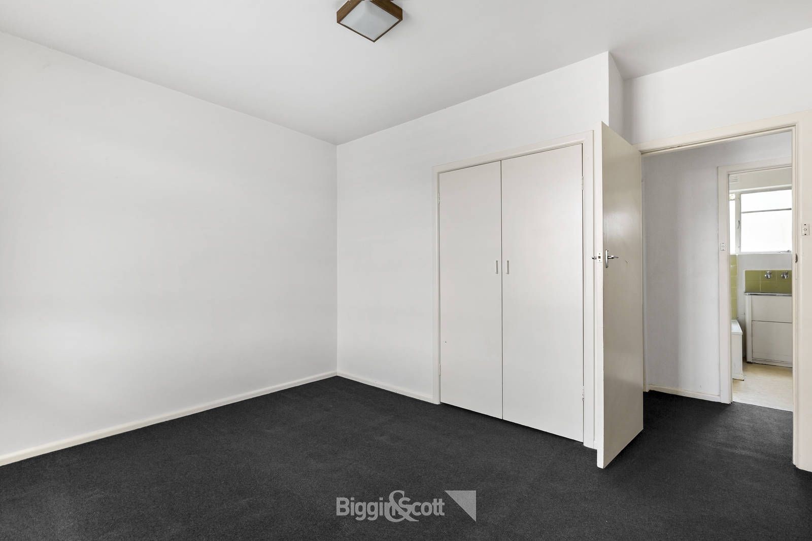 12/39-45 Somerset Street, Richmond VIC 3121, Image 2