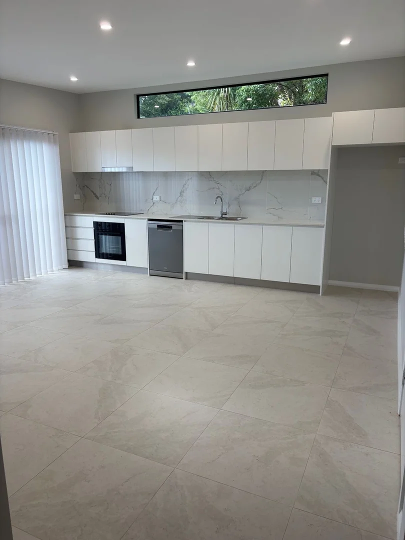 Additional image 4 of 6A Eden Pl, Winston Hills NSW 2153