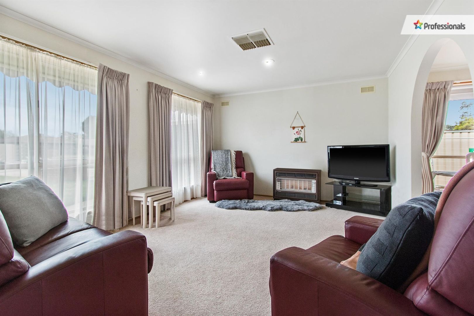 6/30-34 Palmerston Street, Melton VIC 3337, Image 2