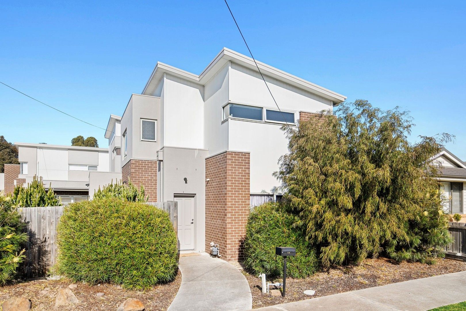 2 bedrooms House in 1/6-8 Crows Road BELMONT VIC, 3216