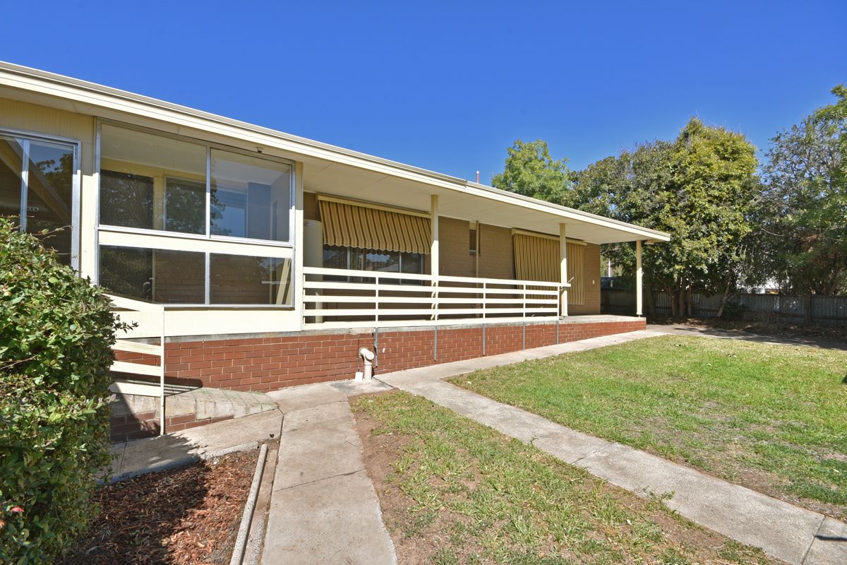 24 Mitchell Street, Heathcote VIC 3523, Image 1