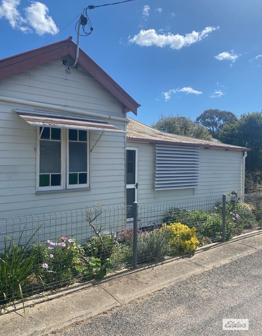 4 bedrooms House in 19A Myrtle Avenue WARWICK QLD, 4370