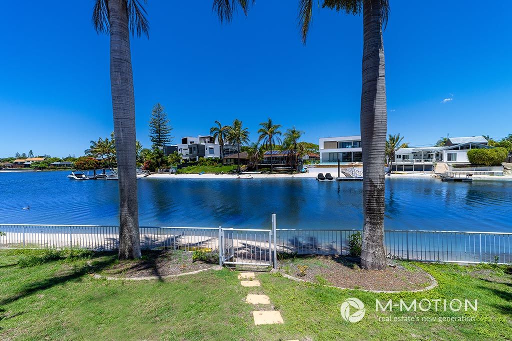 45 Vatakoula Parade, Mermaid Waters QLD 4218, Image 0