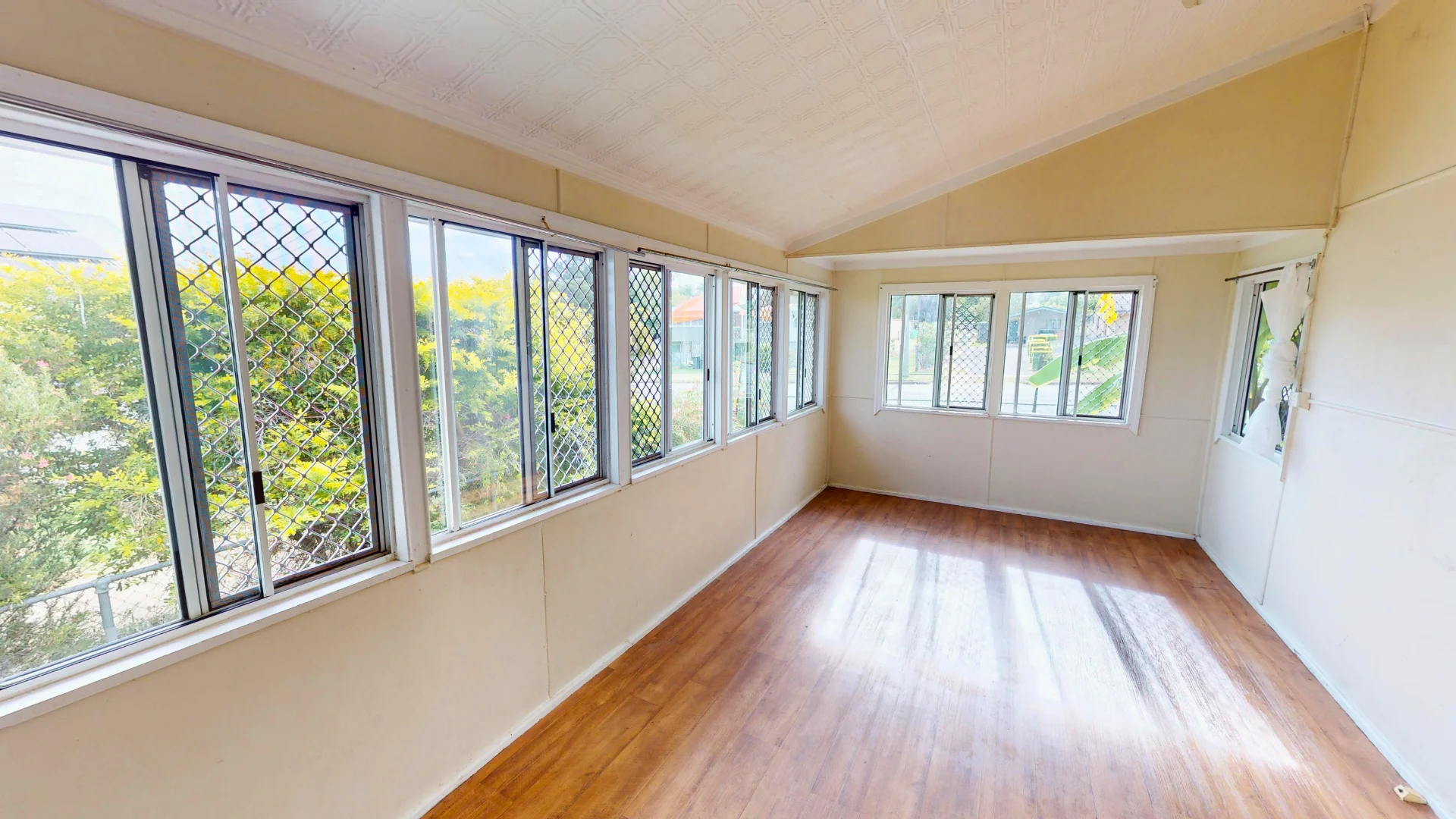 Additional image 10 of 8 Bridge Street, Gayndah QLD 4625