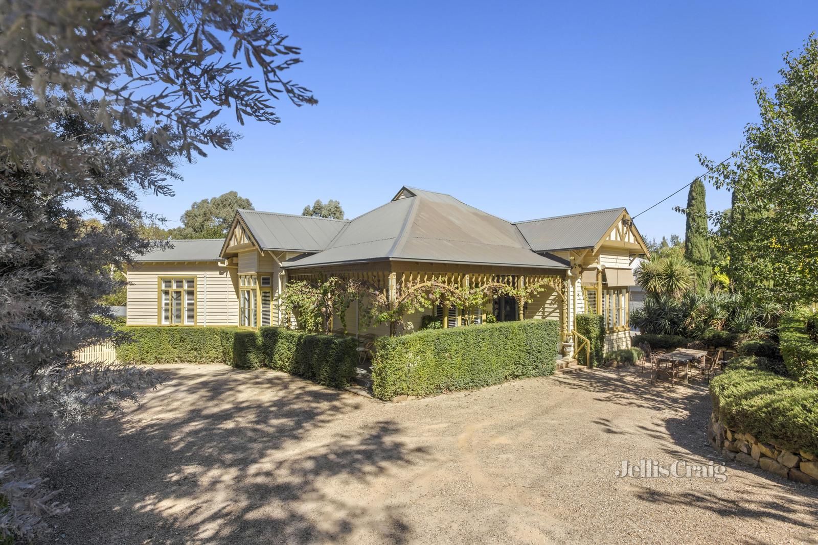 37 Ray Street, Castlemaine VIC 3450, Image 0