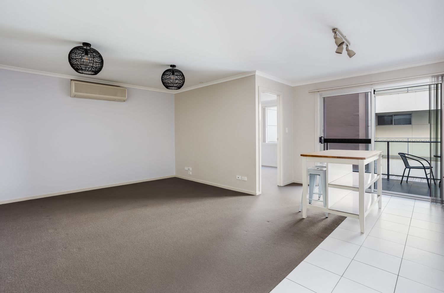 2 bedrooms Apartment / Unit / Flat in 7/13-19 Hurtle Parade MAWSON LAKES SA, 5095