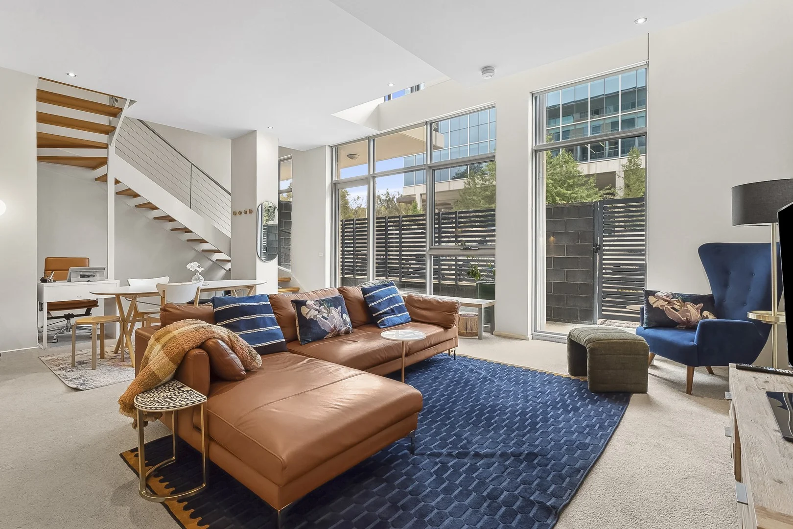 Primary image of 3/3 Gordon Street, City ACT 2601